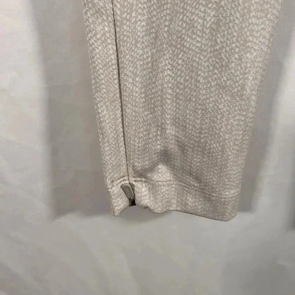 Athleta Leggings Women's Medium Beige Pull On Stretchy Mid Rise Zip Pockets - Picture 4 of 10